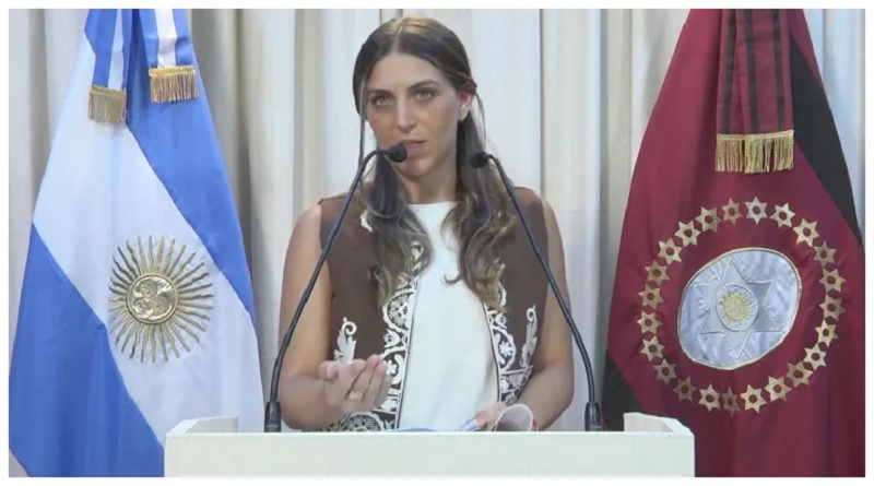 La vocera aseguró que gestiones de Royón preservaron $8.000 millones para Salta