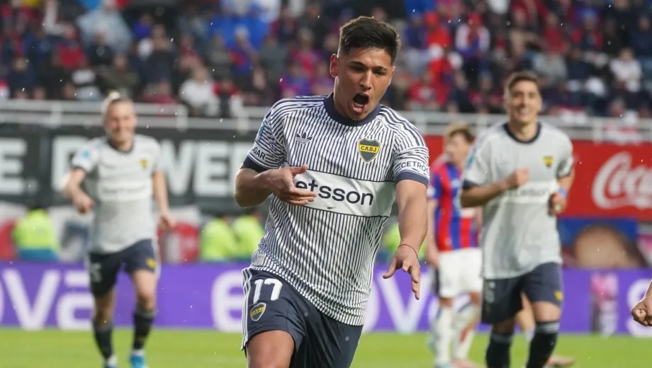 Bajo un diluvio, Boca derrotó 2-0 a San Lorenzo en el clásico